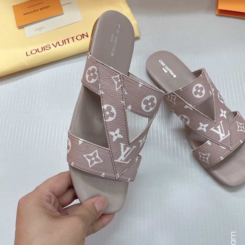 Louis Vuitton Monogram Sandal      - 