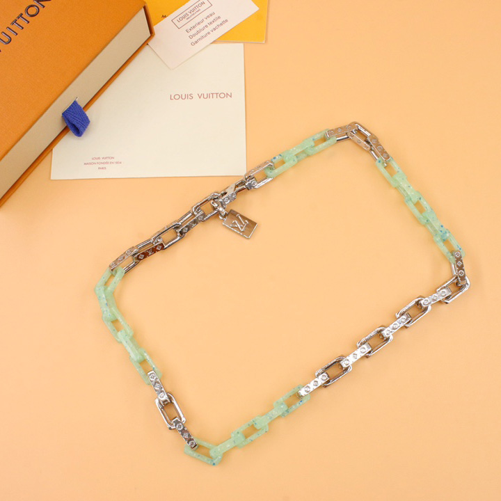 Louis Vuitton Monogram Chain Necklace  M00732 - PerfectKickZ