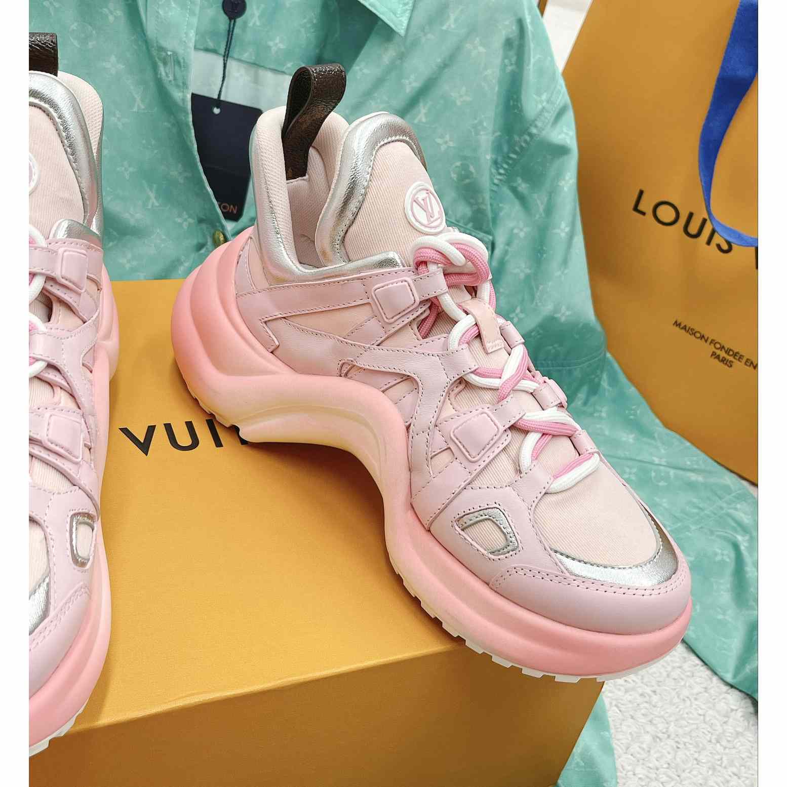 Louis Vuitton LV Archlight Sneaker       1AACM2 - PerfectKickZ