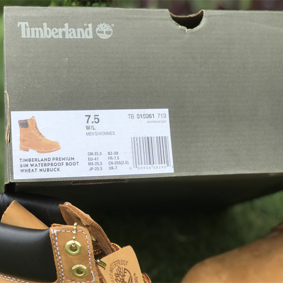Timberland Classic 6-Inch Leather Boots - PerfectKickZ