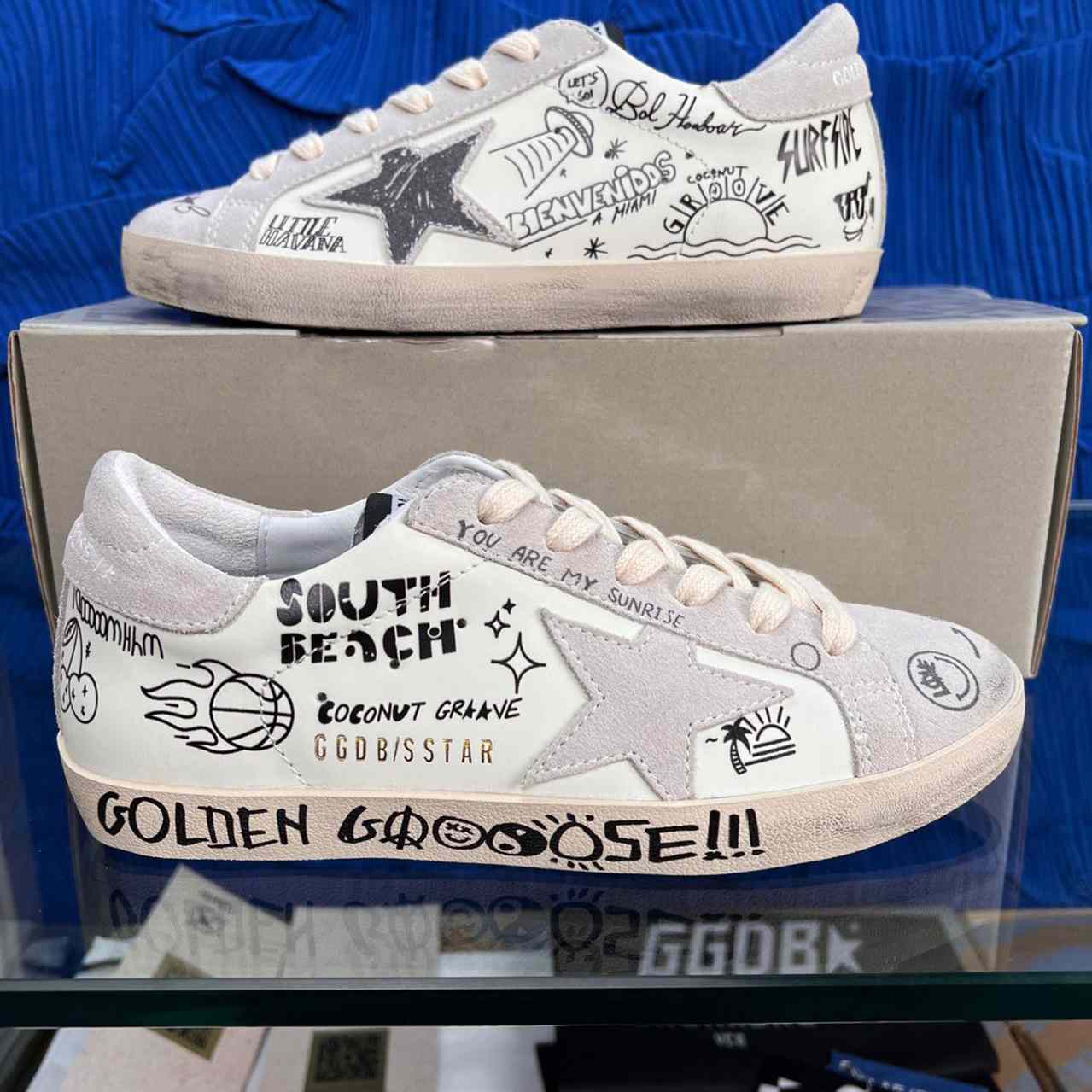 Golden Goose Super-Star Low-Up Sneakers - PerfectKickZ