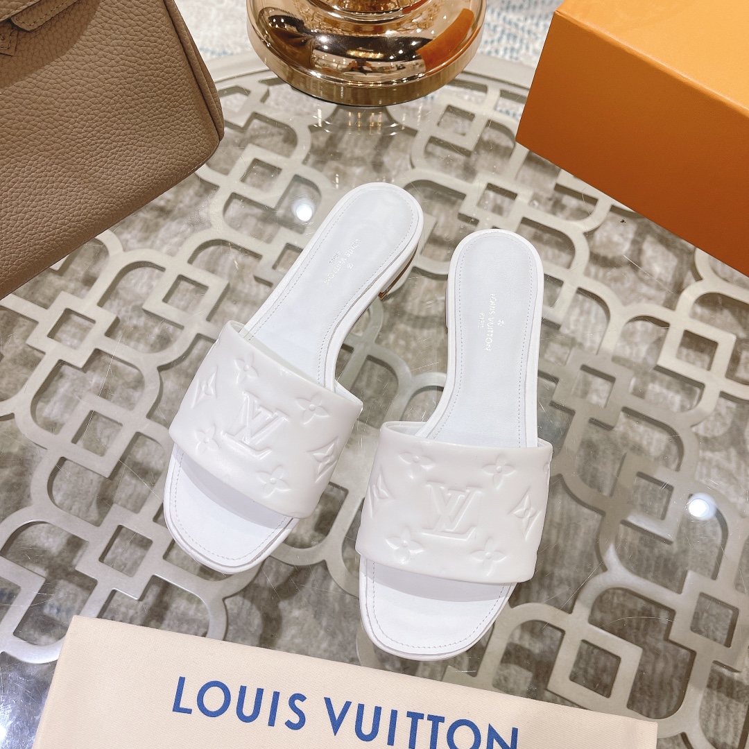 Louis Vuitton Revival Flat Mule     1A9P3T - PerfectKickZ