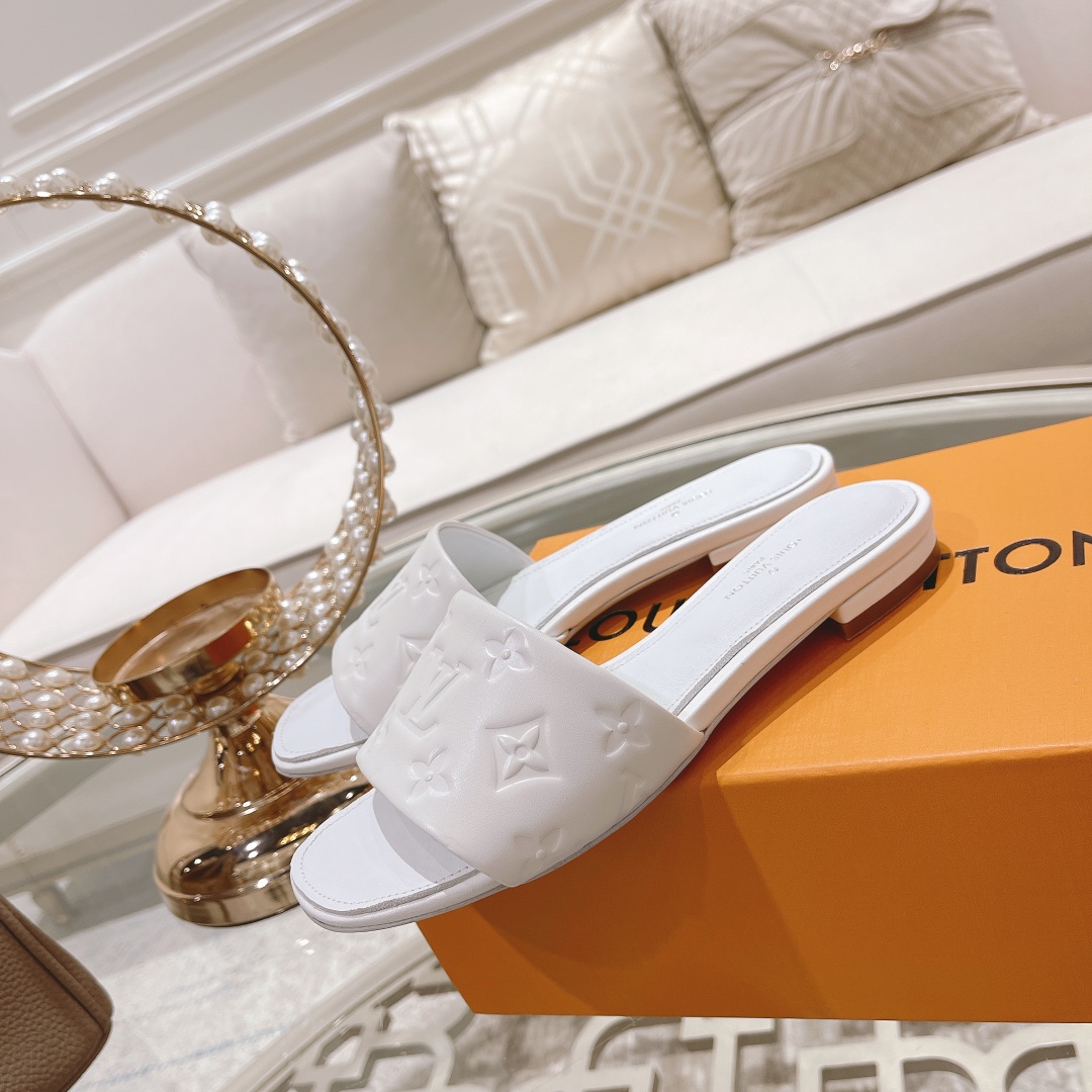 Louis Vuitton Revival Flat Mule     1A9P3T - PerfectKickZ