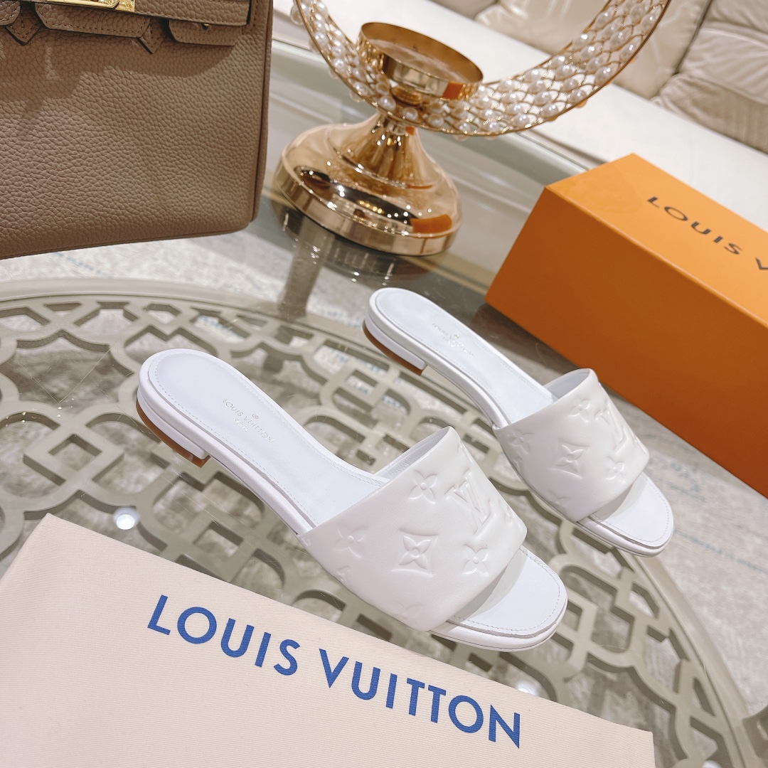 Louis Vuitton Revival Flat Mule     1A9P3T - PerfectKickZ