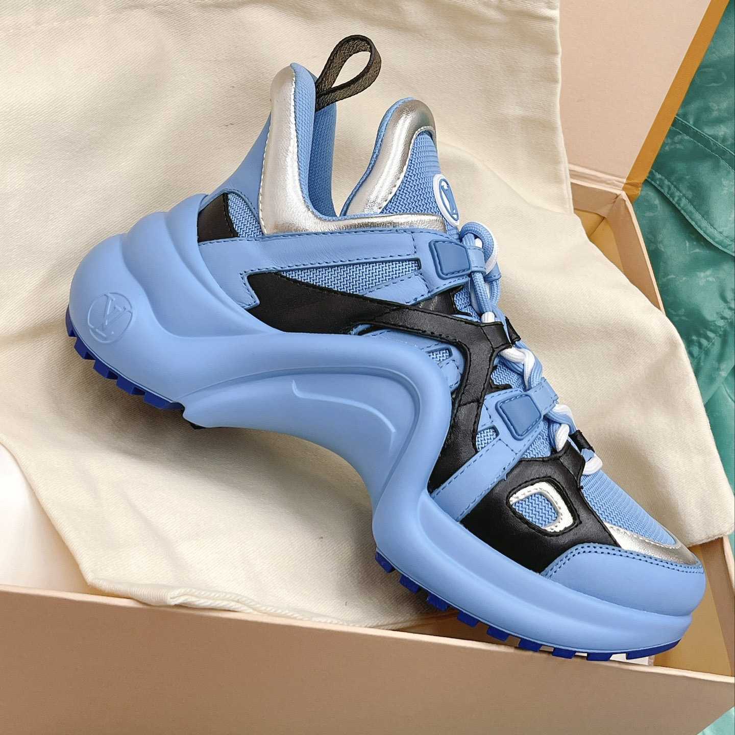 Louis Vuitton LV Archlight Sneaker      - PerfectKickZ