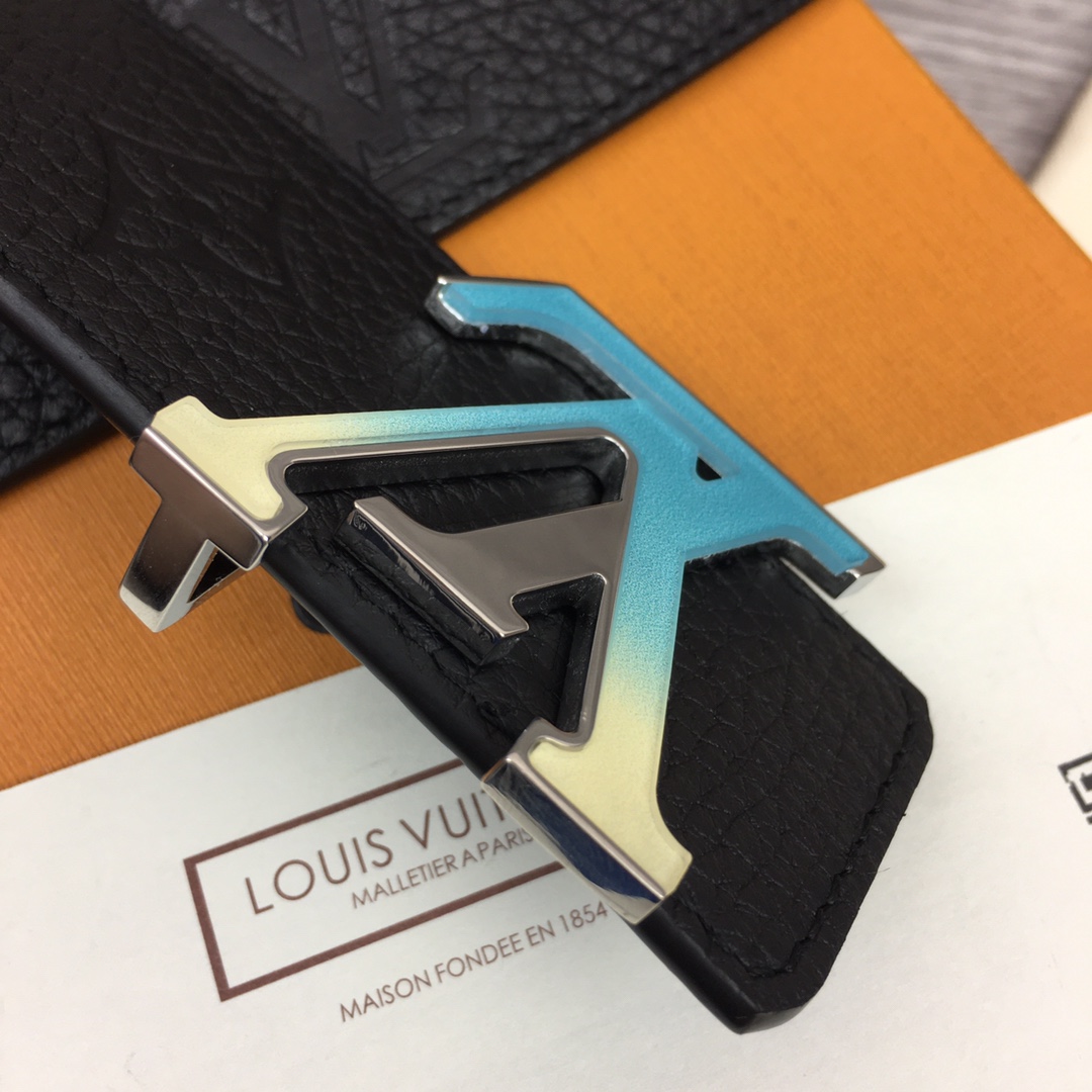 Louis Vuitton LV Spotlight 40MM Reversible Belt     M0522S - PerfectKickZ