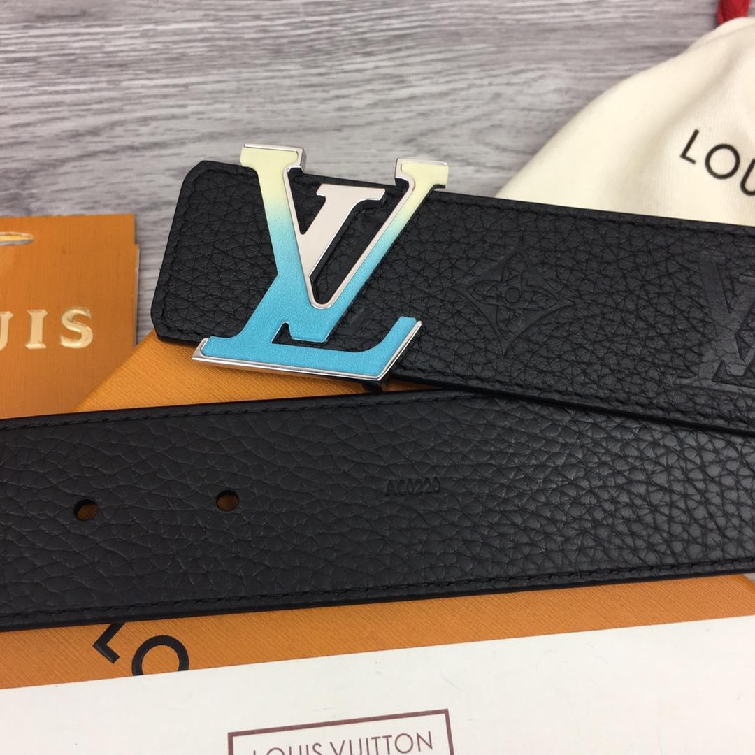 Louis Vuitton LV Spotlight 40MM Reversible Belt     M0522S - PerfectKickZ