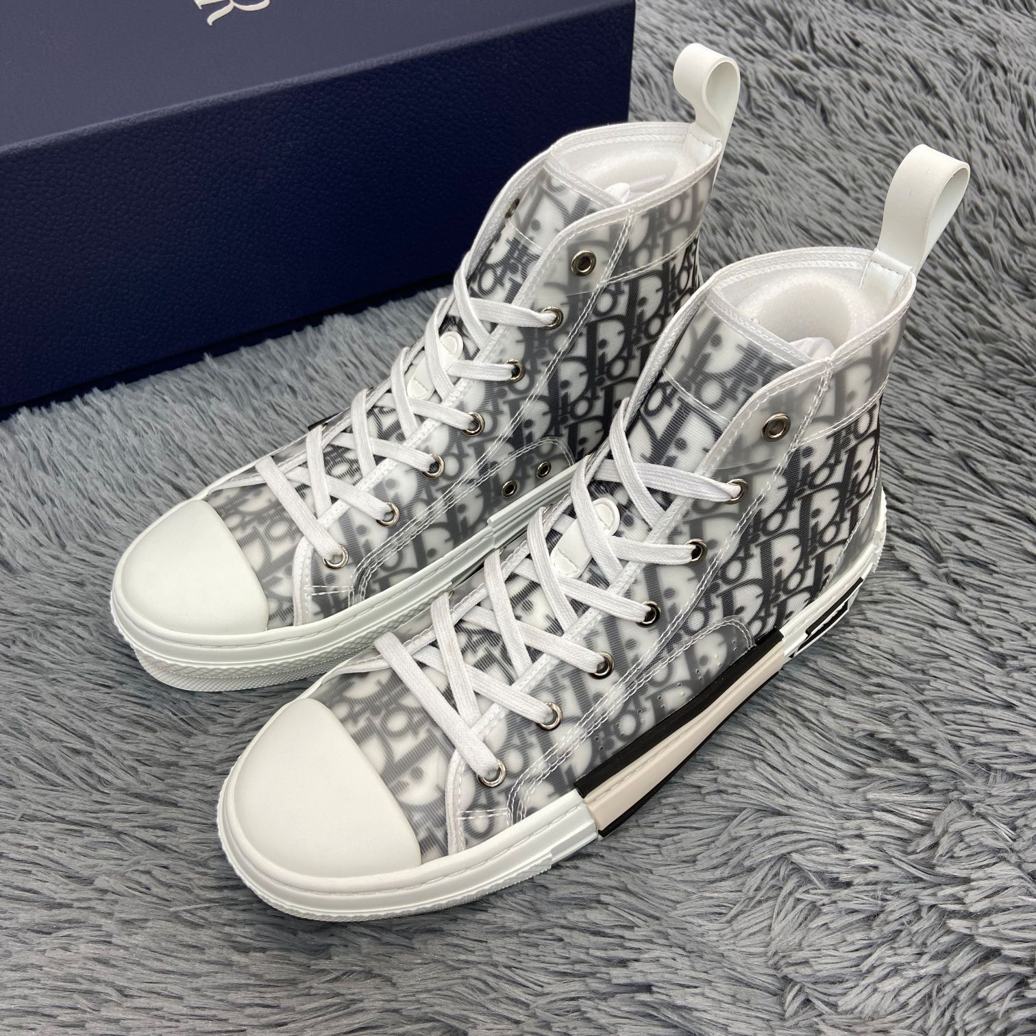 Dior B23 High-Top Sneaker - 