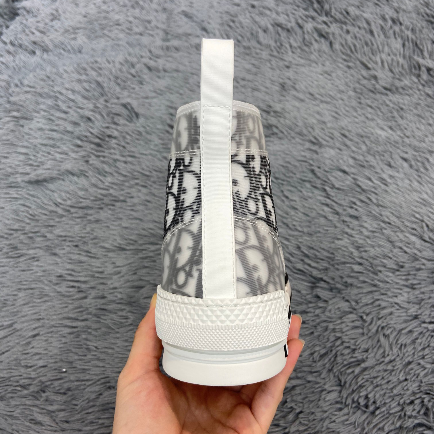 Dior B23 High-Top Sneaker - 