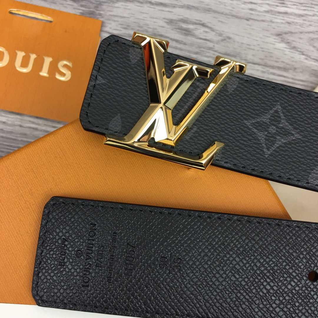 Louis Vuitton LV Pyramide 40mm Reversible - PerfectKickZ