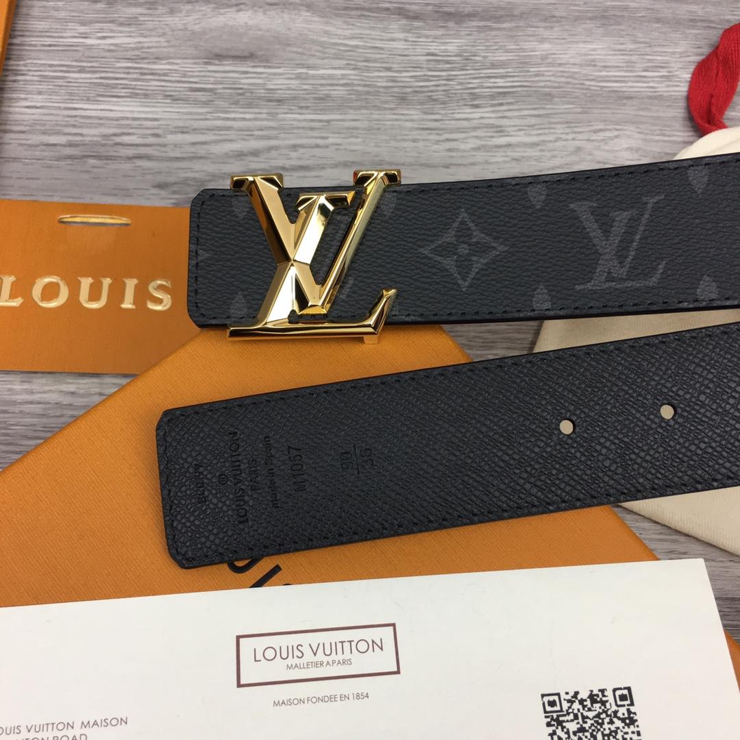 Louis Vuitton LV Pyramide 40mm Reversible - PerfectKickZ