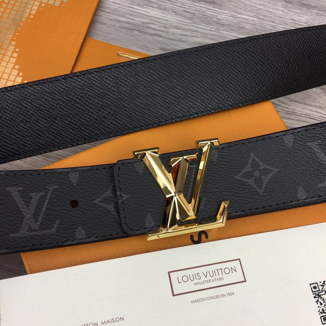 Louis Vuitton LV Pyramide 40mm Reversible - PerfectKickZ