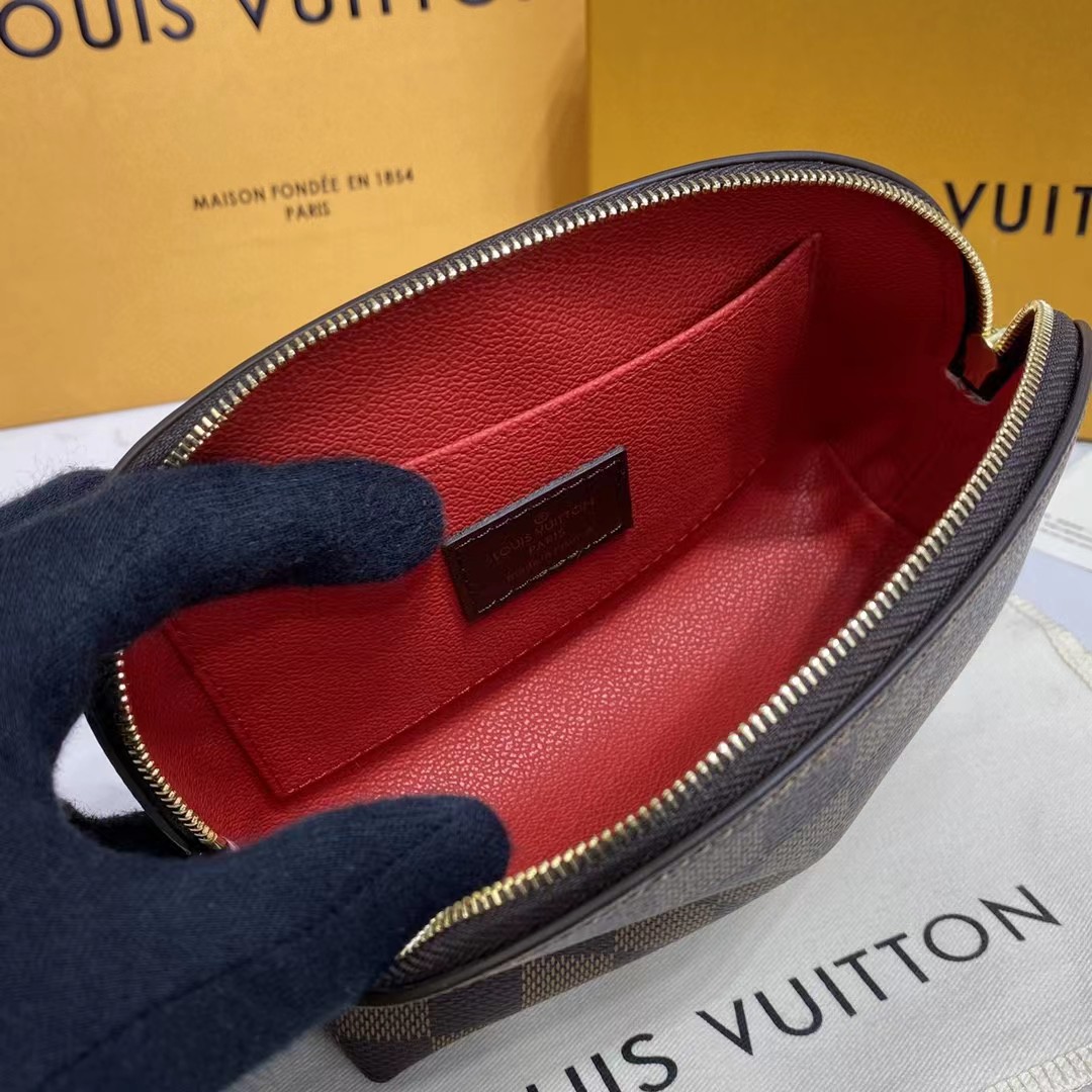 Louis Vuitton Cosmetic Pouch (17-11.5-6cm)   N47516 - PerfectKickZ