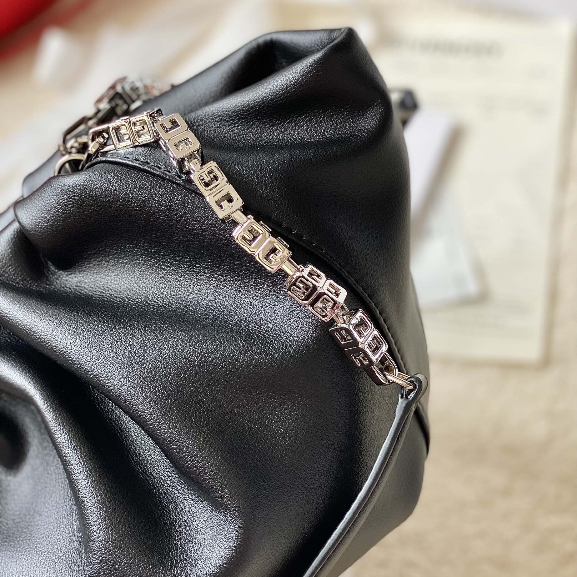 Givenchy Small Kenny Bag In Smooth Leather - Black(32-22-17cm) - PerfectKickZ