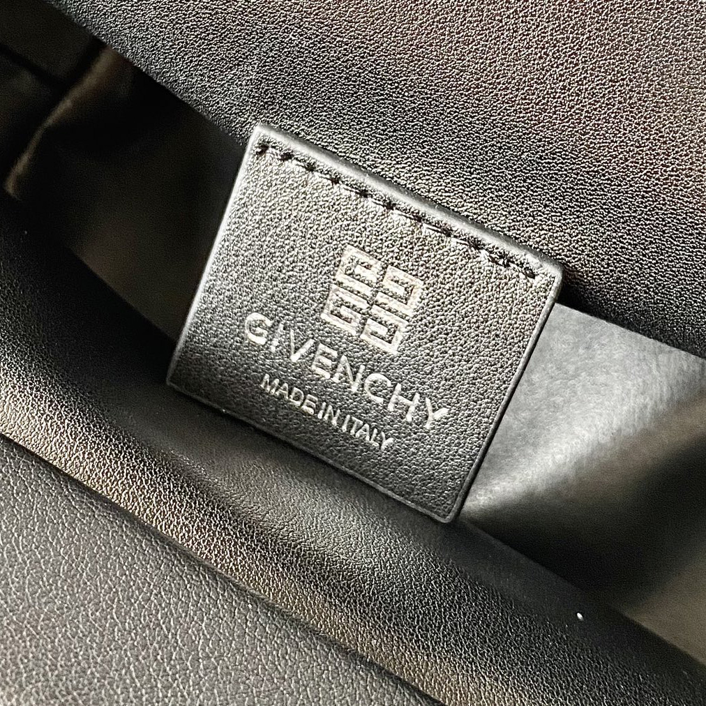 Givenchy Small Kenny Bag In Smooth Leather - Black(32-22-17cm) - PerfectKickZ