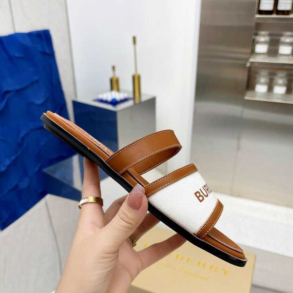 Burberry Logo Print Canvas And Leather Sandals - PerfectKickZ