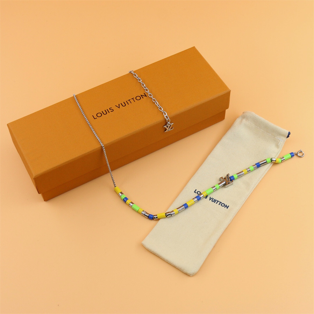 Louis Vuitton  LV Sunrise Necklace     M00651 - PerfectKickZ