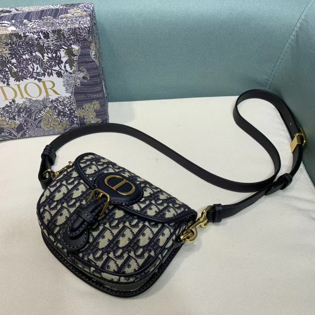 Dior Bobby Mini Bag (18-14-4cm) - PerfectKickZ