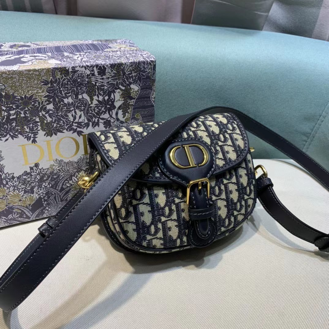 Dior Bobby Mini Bag (18-14-4cm) - PerfectKickZ