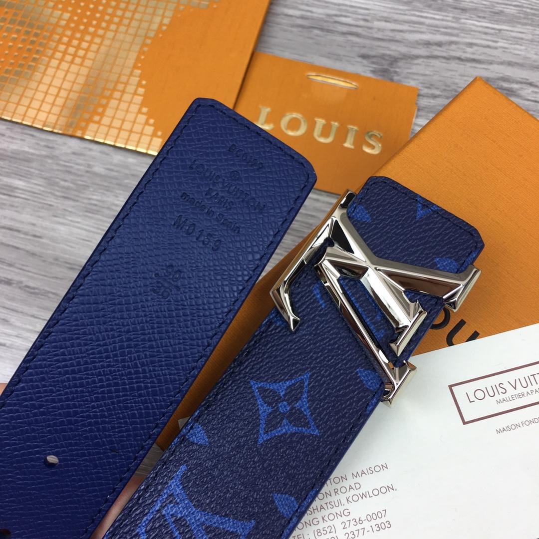 Louis Vuitton LV Pyramide 40mm Reversible - 