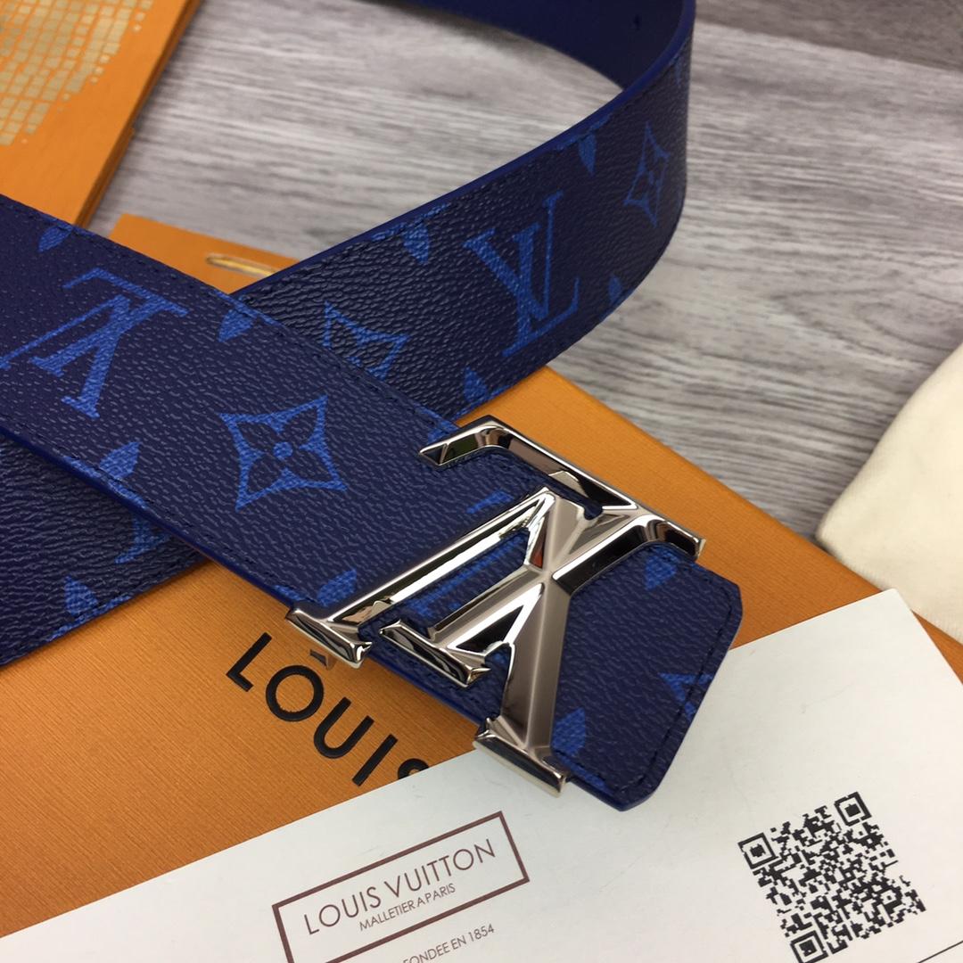 Louis Vuitton LV Pyramide 40mm Reversible - 