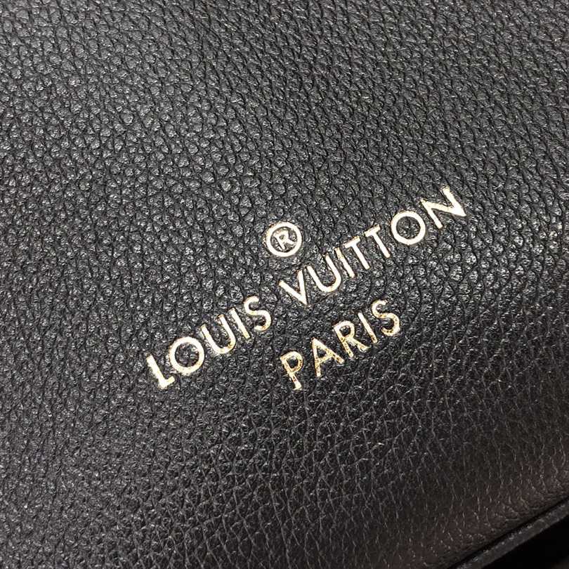 Louis VuittonOn My Side PM Tote Bag (25-20-12CM)    M57728 - PerfectKickZ