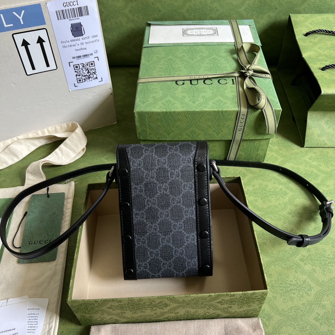 Gucci Black Mini GG Supreme Pouch(11.5-17-4cm) - PerfectKickZ
