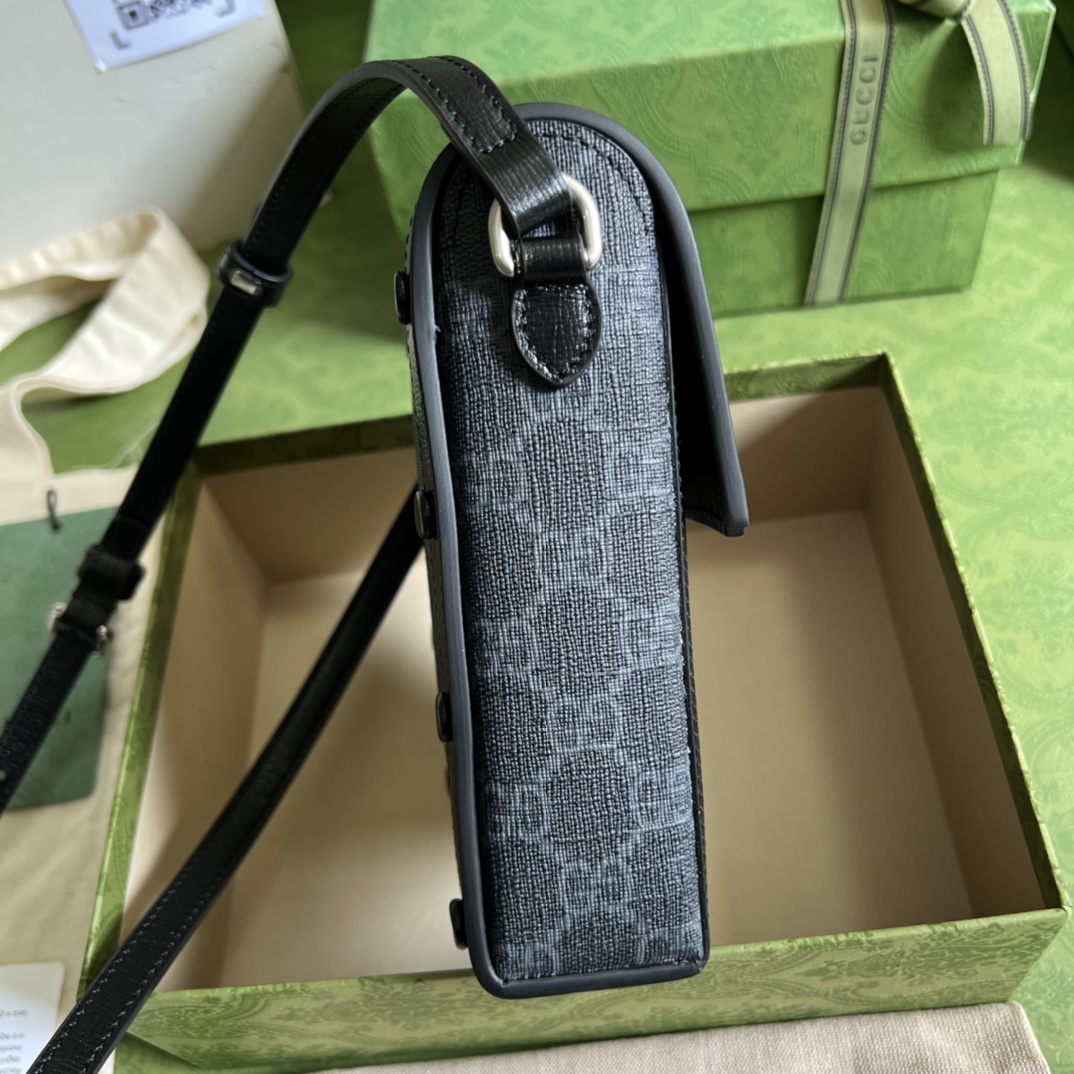 Gucci Black Mini GG Supreme Pouch(11.5-17-4cm) - PerfectKickZ