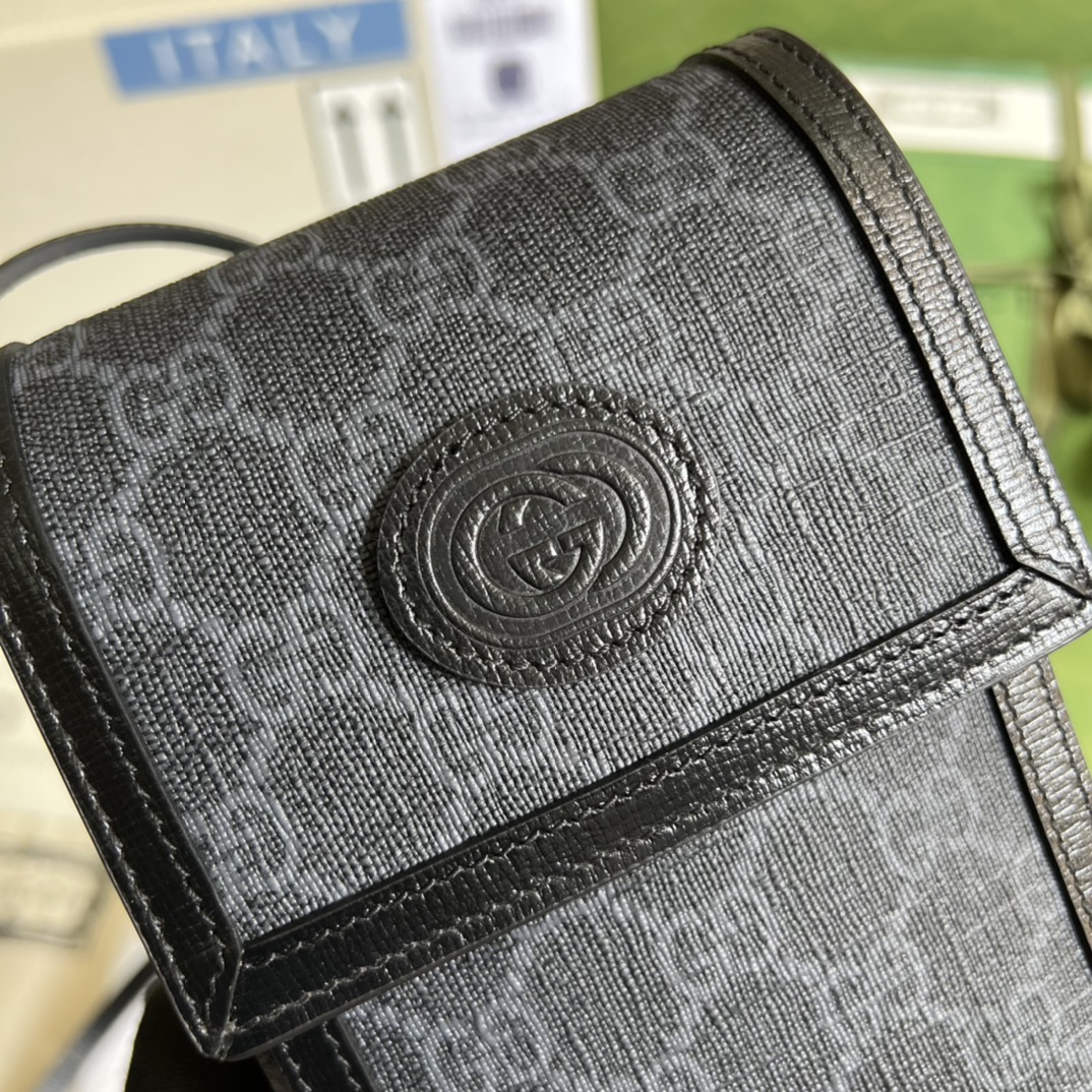Gucci Black Mini GG Supreme Pouch(11.5-17-4cm) - PerfectKickZ