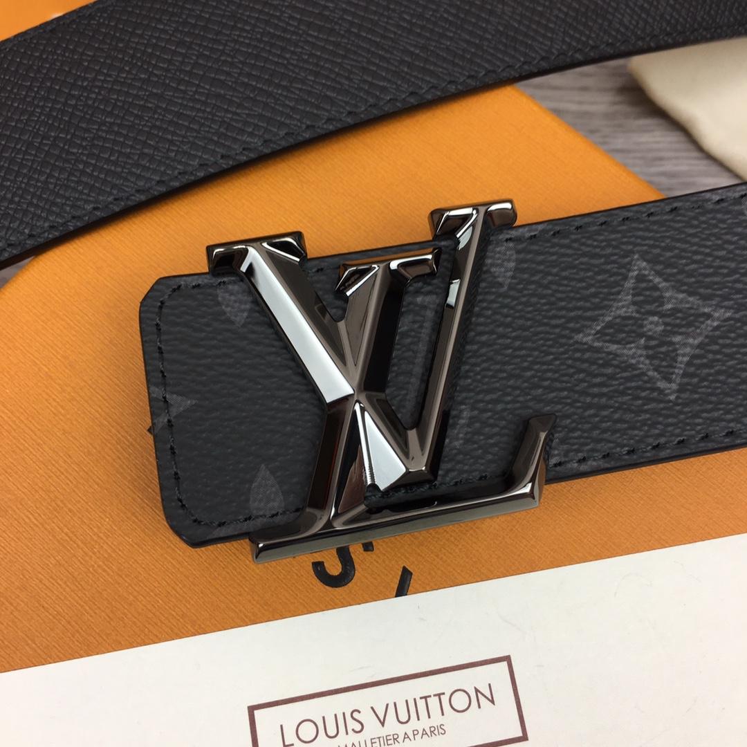 Louis Vuitton LV Pyramide 40mm Reversible - 