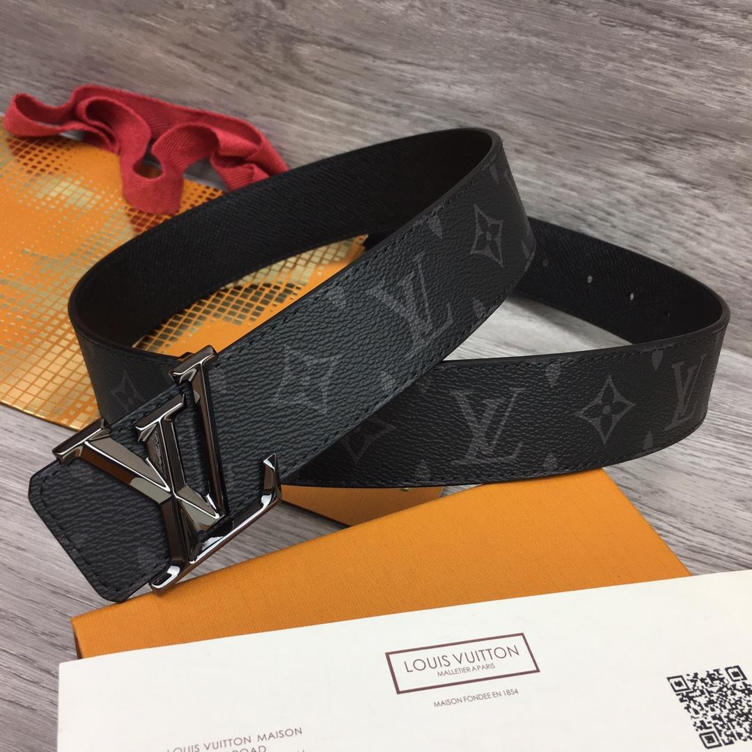 Louis Vuitton LV Pyramide 40mm Reversible - 