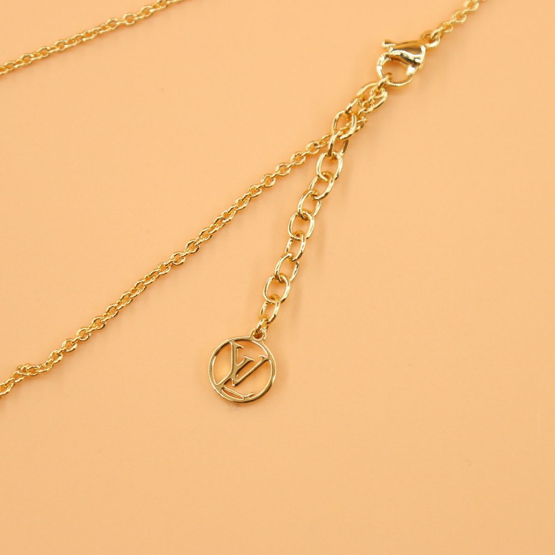 Louis Vuitton My LV Tiger Necklace     M00595 - PerfectKickZ