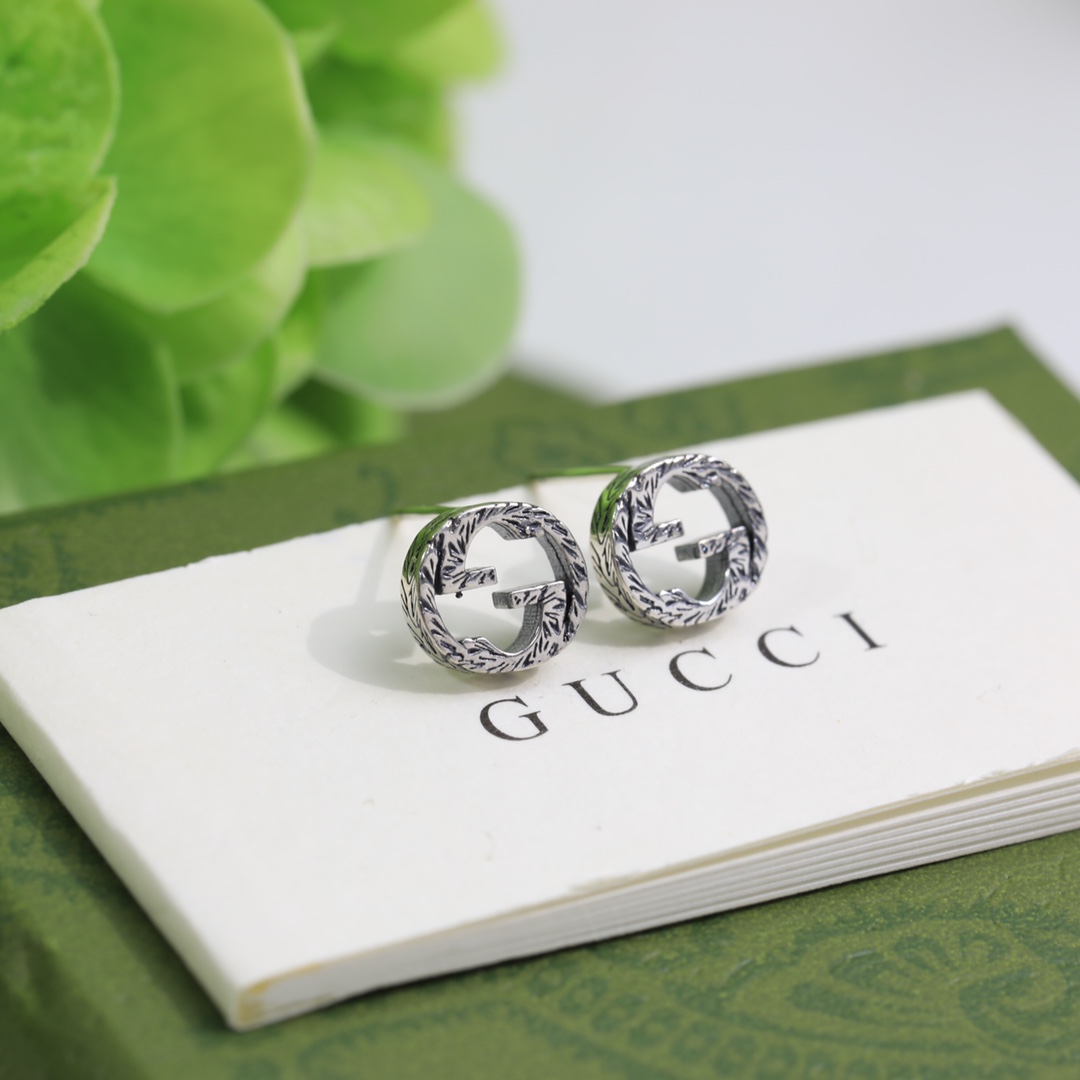 Gucci Interlocking G earrings In Silver - PerfectKickZ