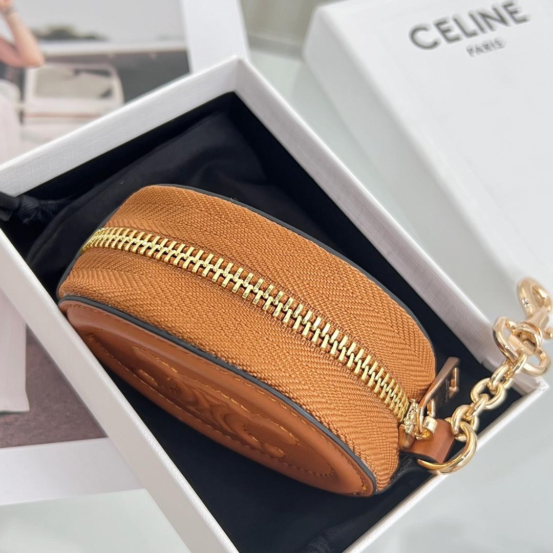 Celine Purse With Hook Cuir Triomphe In Smooth Calfskin  - PerfectKickZ