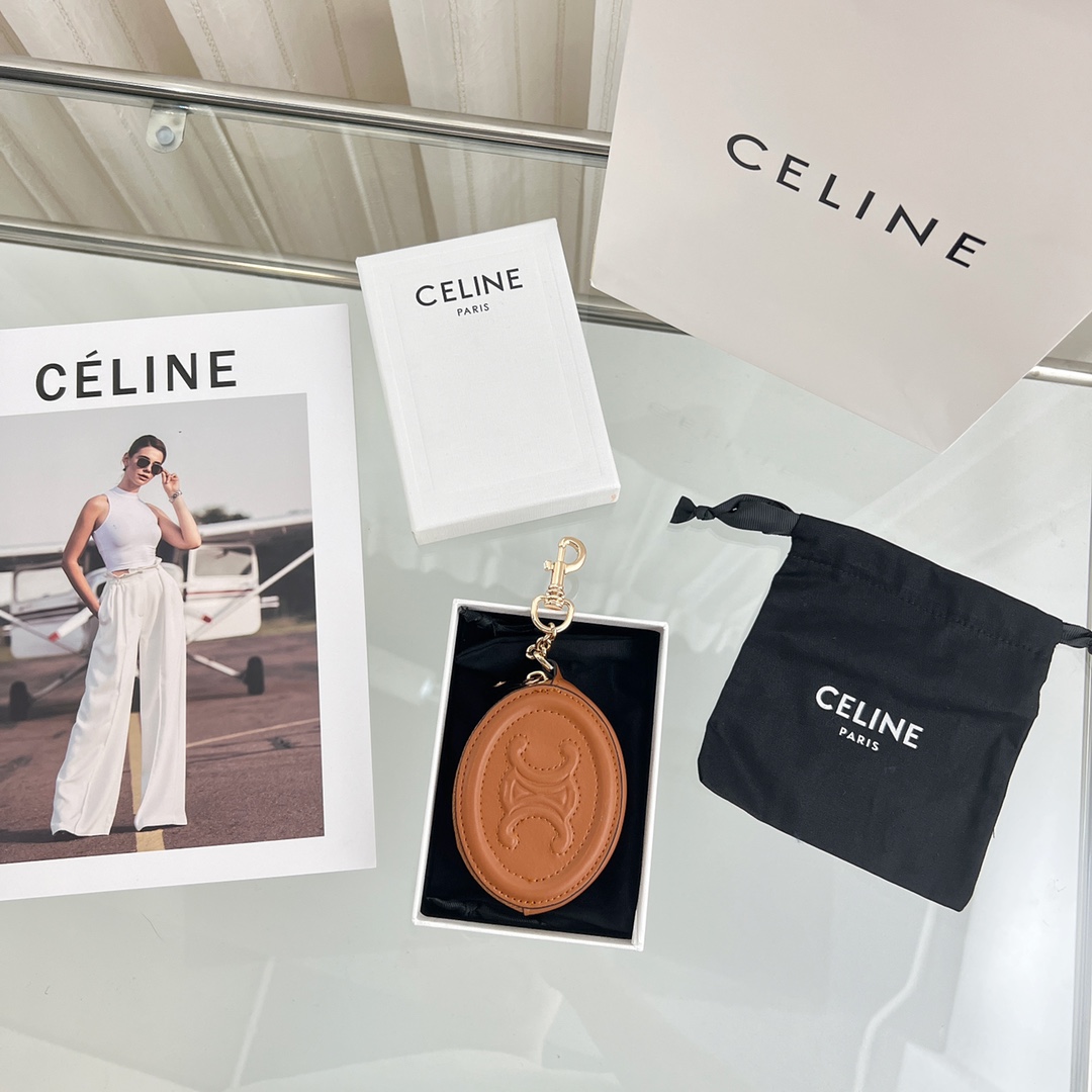 Celine Purse With Hook Cuir Triomphe In Smooth Calfskin  - PerfectKickZ