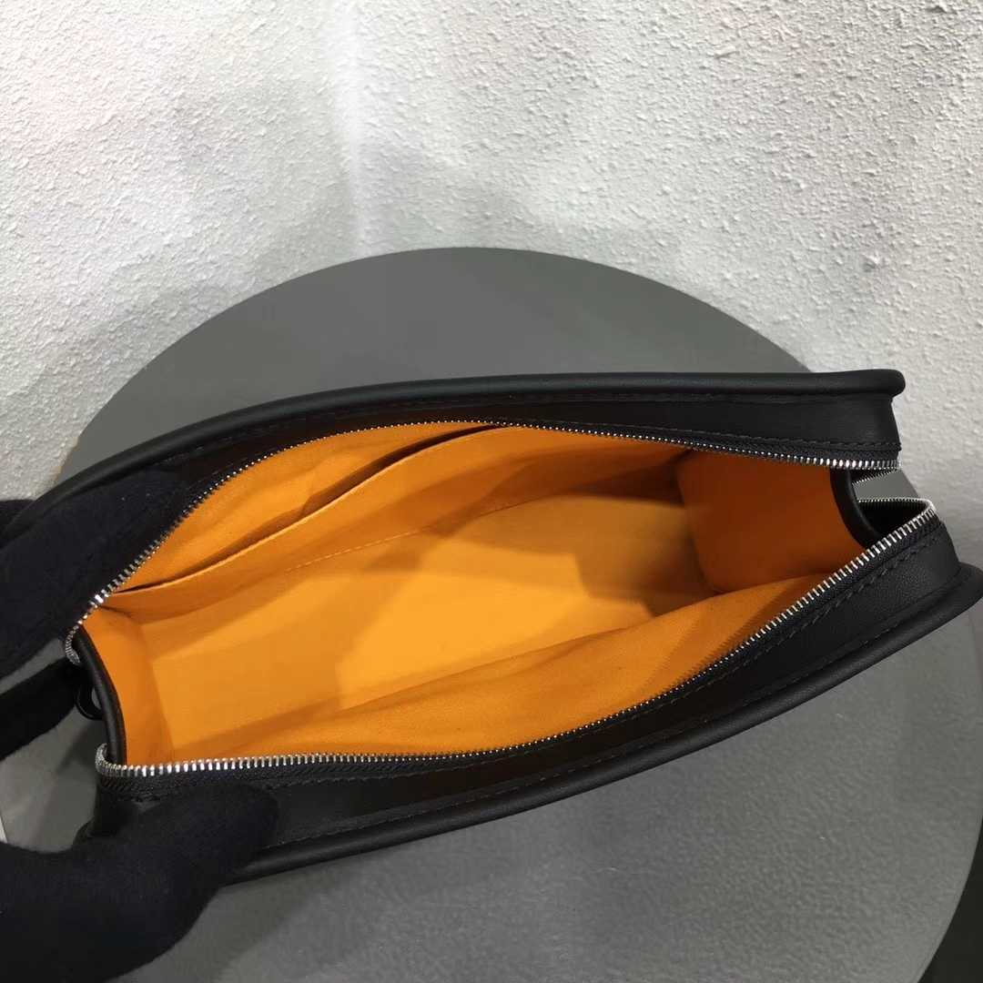 Goyard Jouvence Toiletry Bag (24.5-20-7cm) - PerfectKickZ