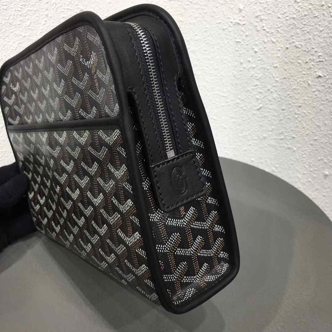 Goyard Jouvence Toiletry Bag (24.5-20-7cm) - 