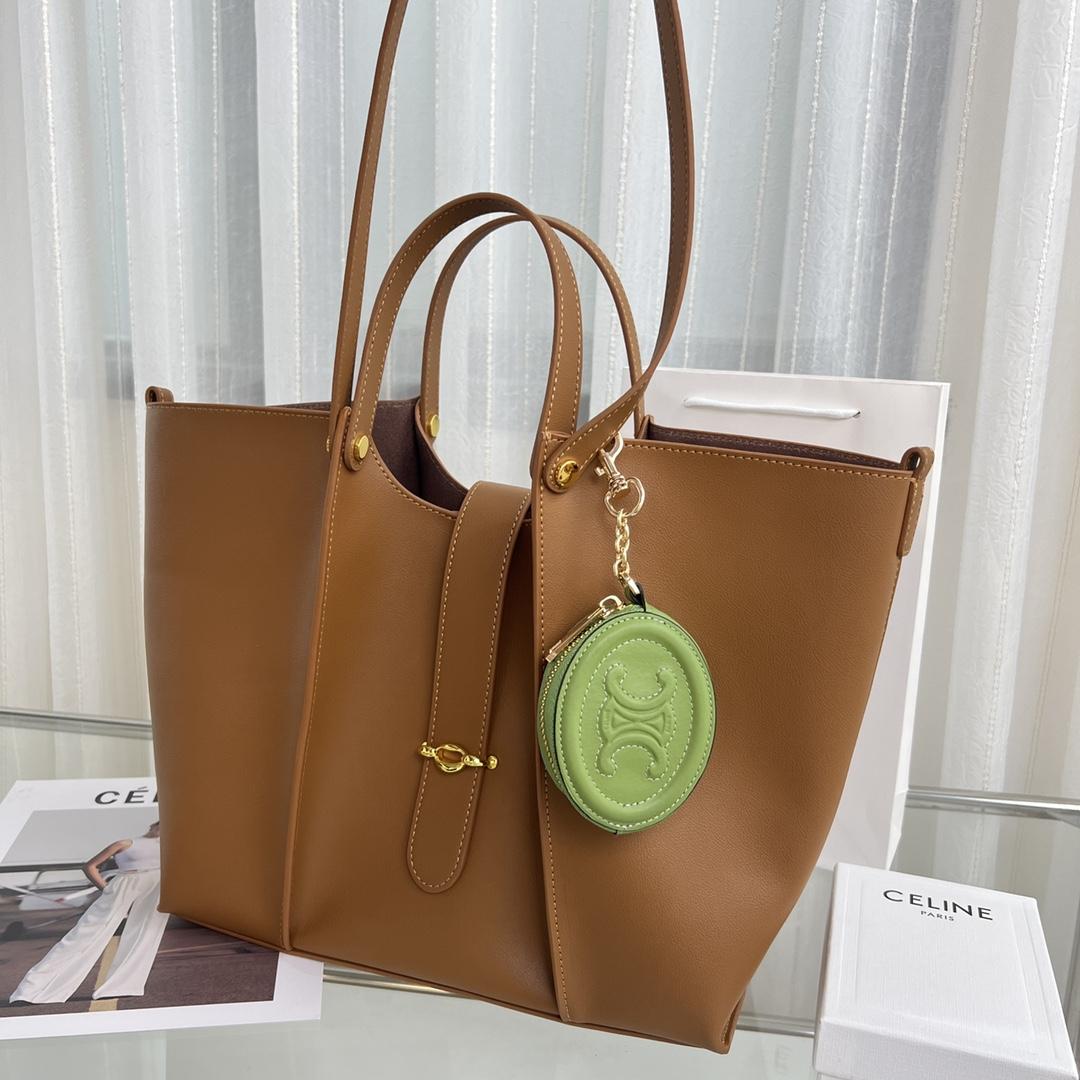 Celine Purse With Hook Cuir Triomphe In Smooth Calfskin  - PerfectKickZ