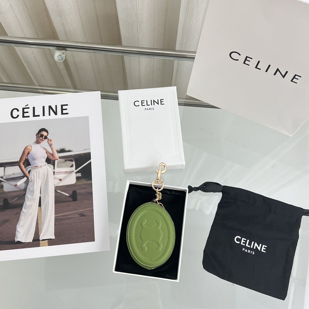 Celine Purse With Hook Cuir Triomphe In Smooth Calfskin  - PerfectKickZ