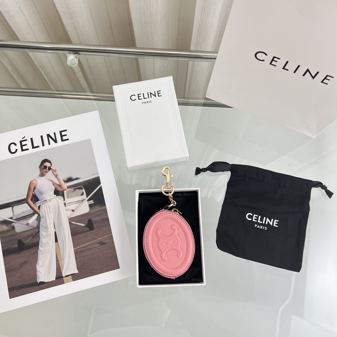 Celine Purse With Hook Cuir Triomphe In Smooth Calfskin  - PerfectKickZ