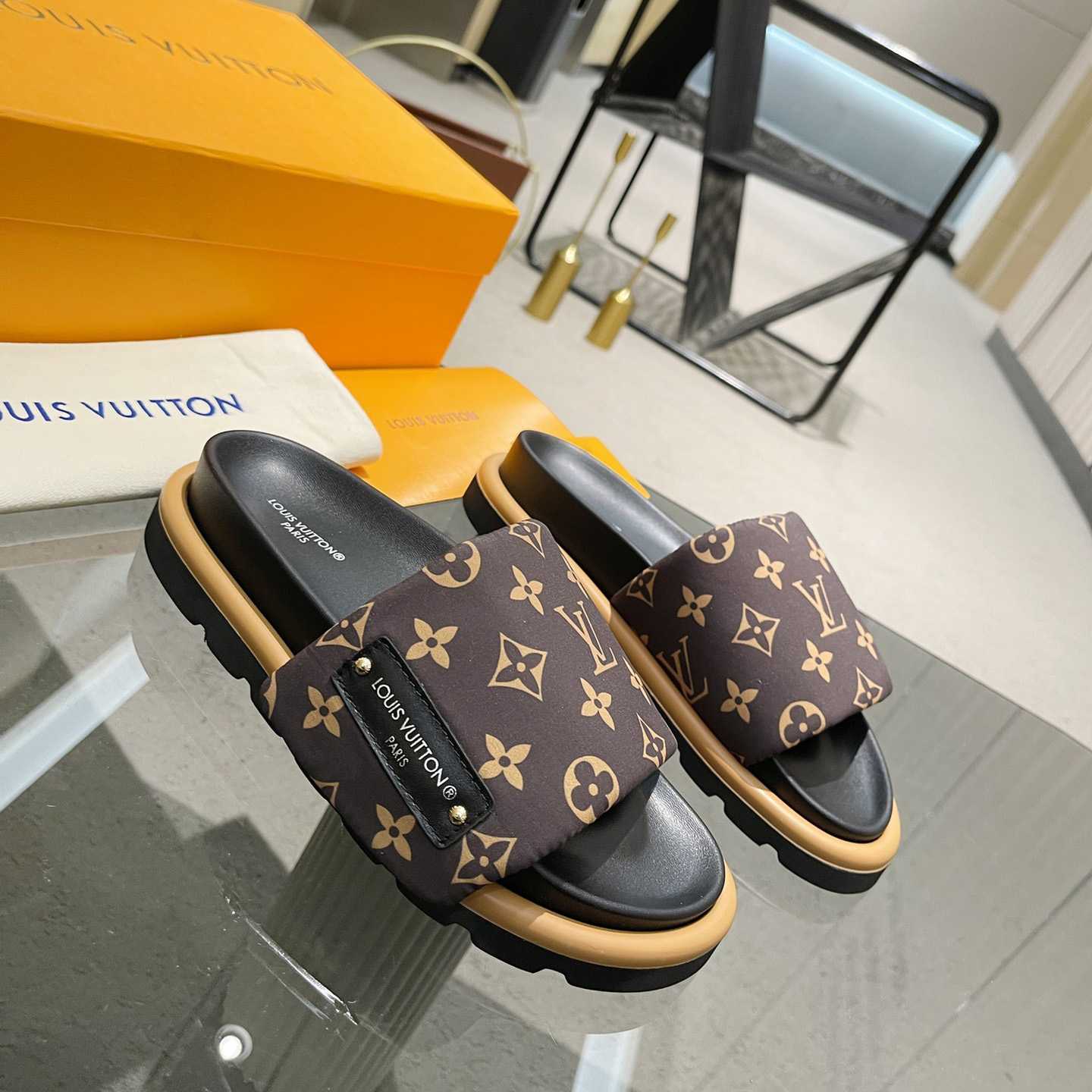 Louis Vuitton Pool Pillow Flat Comfort Mule    1AAEBX - PerfectKickZ