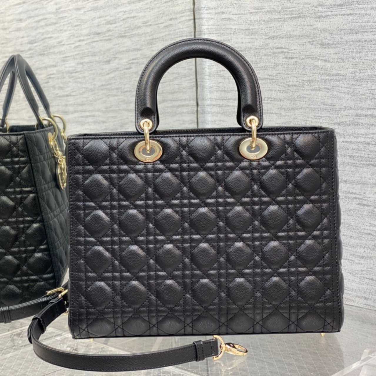Dior Large Lady Dior Bag   (32-12-24cm)M0567 - PerfectKickZ