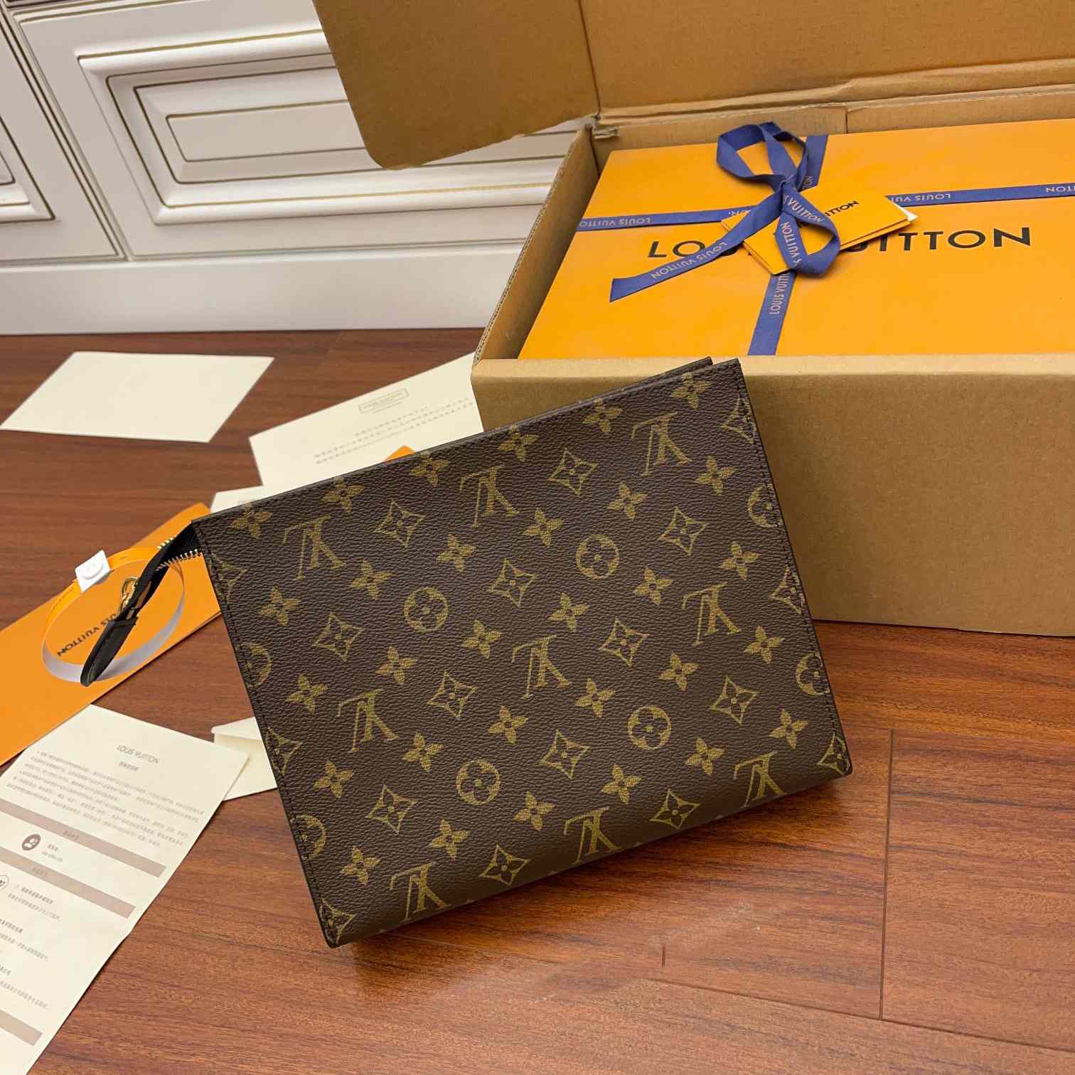 Louis Vuitton Poche Toilette NM(25-20-5.5cm)    M46037 - PerfectKickZ