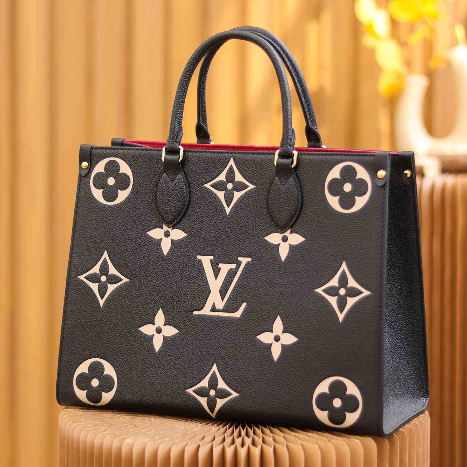 Louis Vuitton OnTheGo MM Tote Bag(35-27-14cm)   M45495 - PerfectKickZ