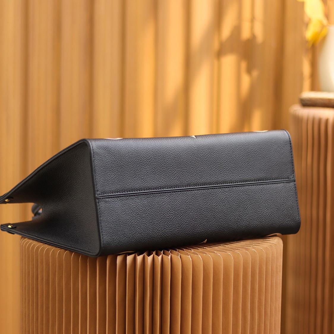 Louis Vuitton OnTheGo MM Tote Bag(35-27-14cm)   M45495 - PerfectKickZ
