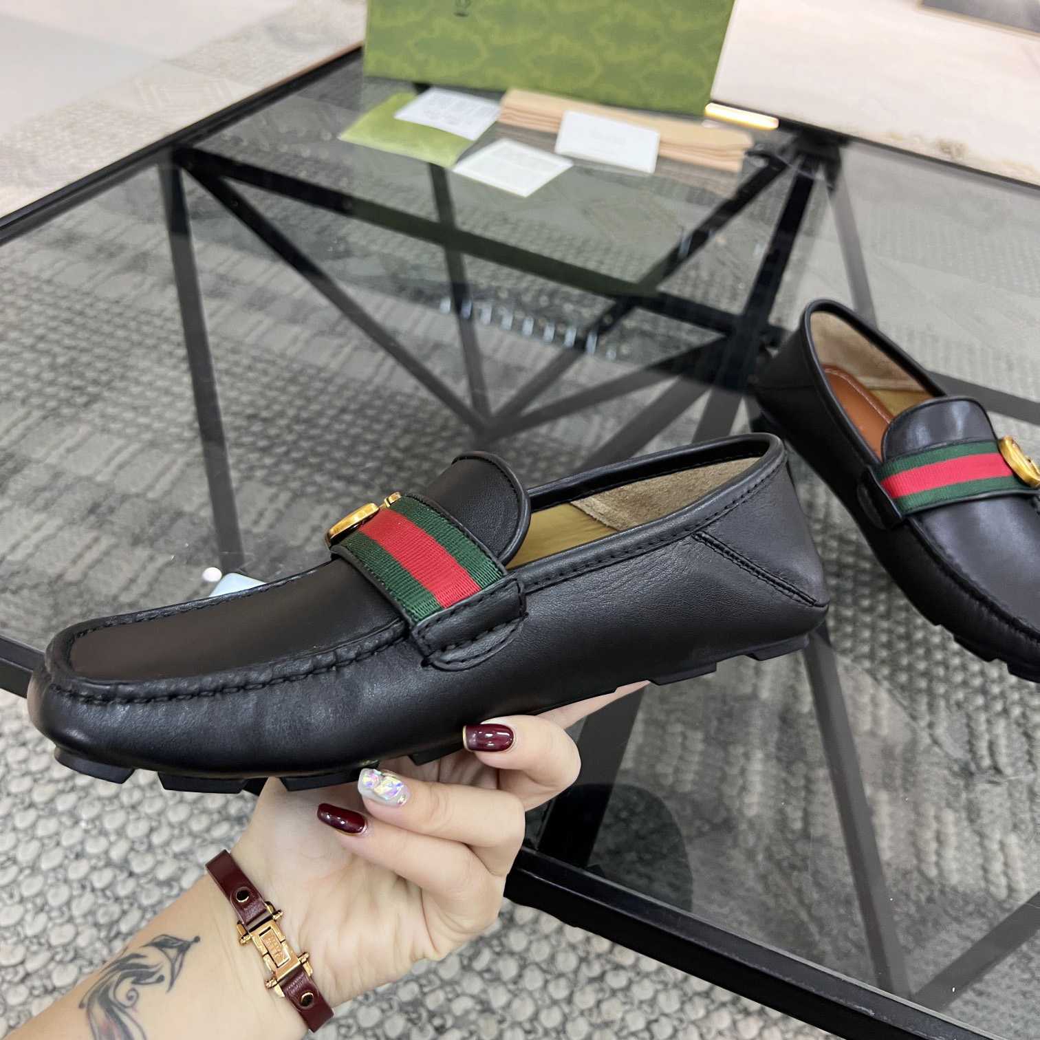 Gucci Men's Loafer With Interlocking G(upon uk size) - PerfectKickZ