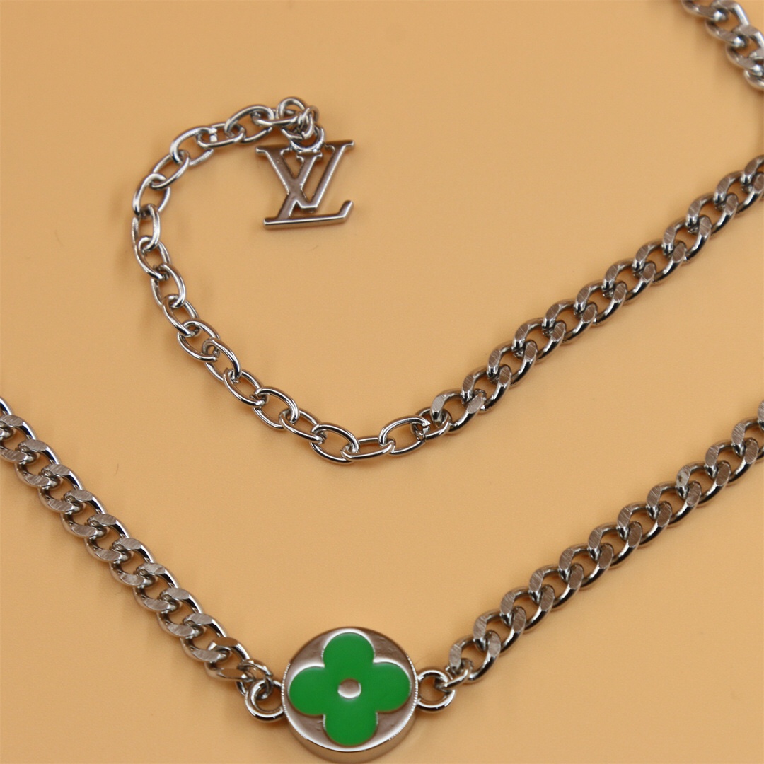 Louis Vuitton LV Sunrise Necklace   M00652 - PerfectKickZ