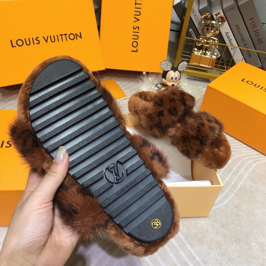 Louis Vuitton Mink Fur Bom Dia Slippers  - PerfectKickZ