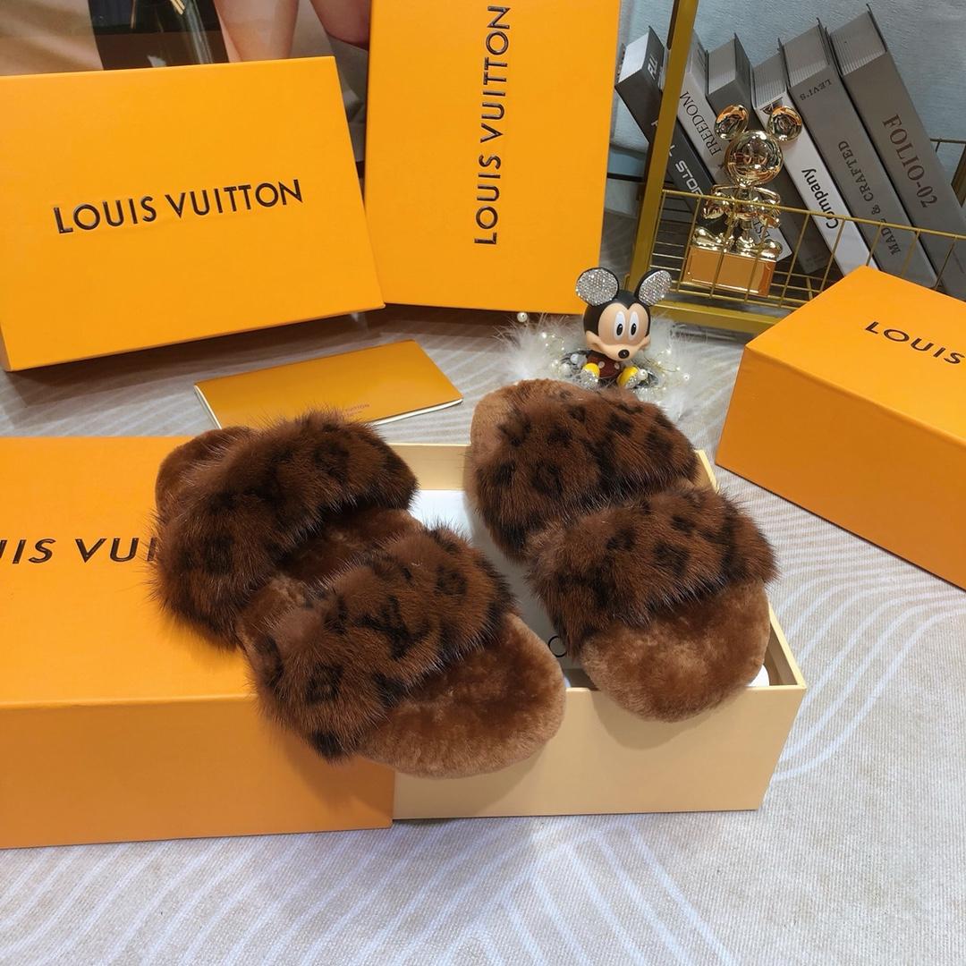 Louis Vuitton Mink Fur Bom Dia Slippers  - PerfectKickZ