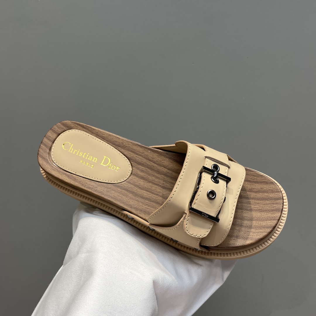 Dior Diorquake Strap Slide - PerfectKickZ